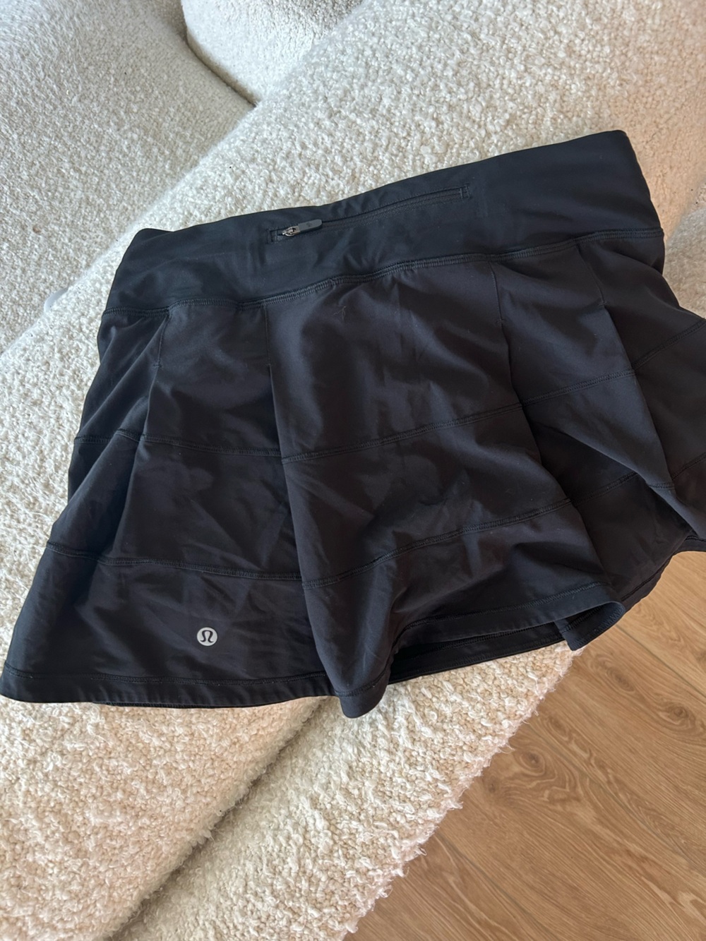 Lululemon Pace Revival Black Skirt 6